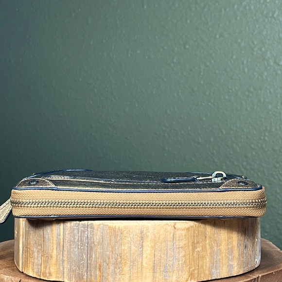 COACH Mickie Accordion Zip Leather Wallet in Brass - Picture 5 of 16